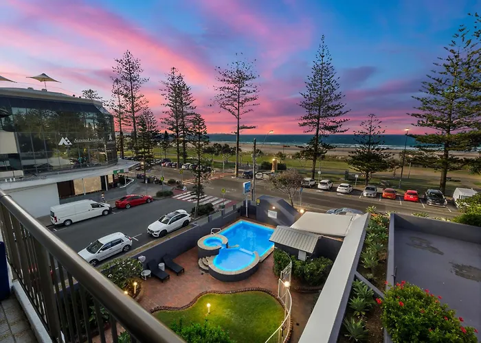 Aries Holiday Apartments Gold Coast